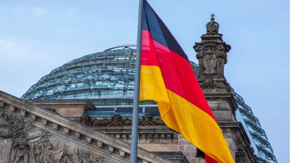 Almanya'da akaryakıtta fiyat artışına günlük sınır gündemde