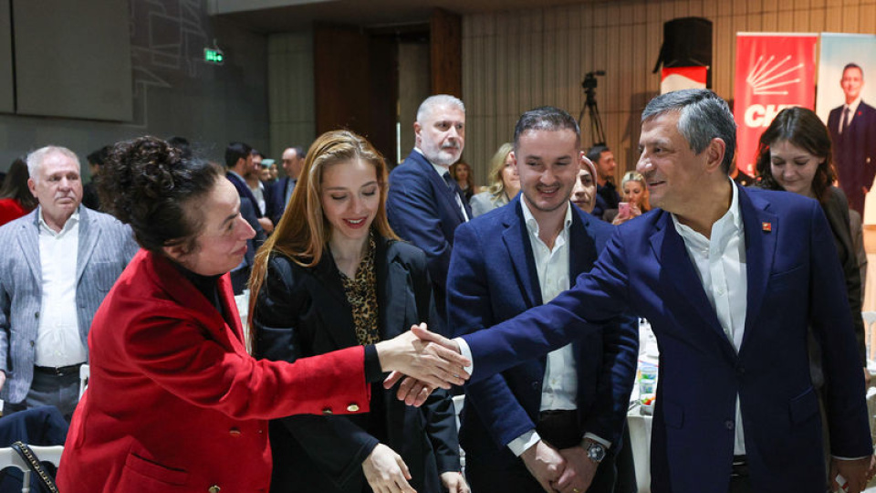 Özel, Balkan Rumeli Dernekleri iftarına katıldı