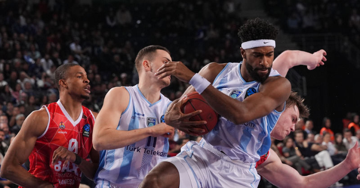 Türk Telekom, BAXI Manresa'yı Mağlup Ediyor ve Çeyrek Finale