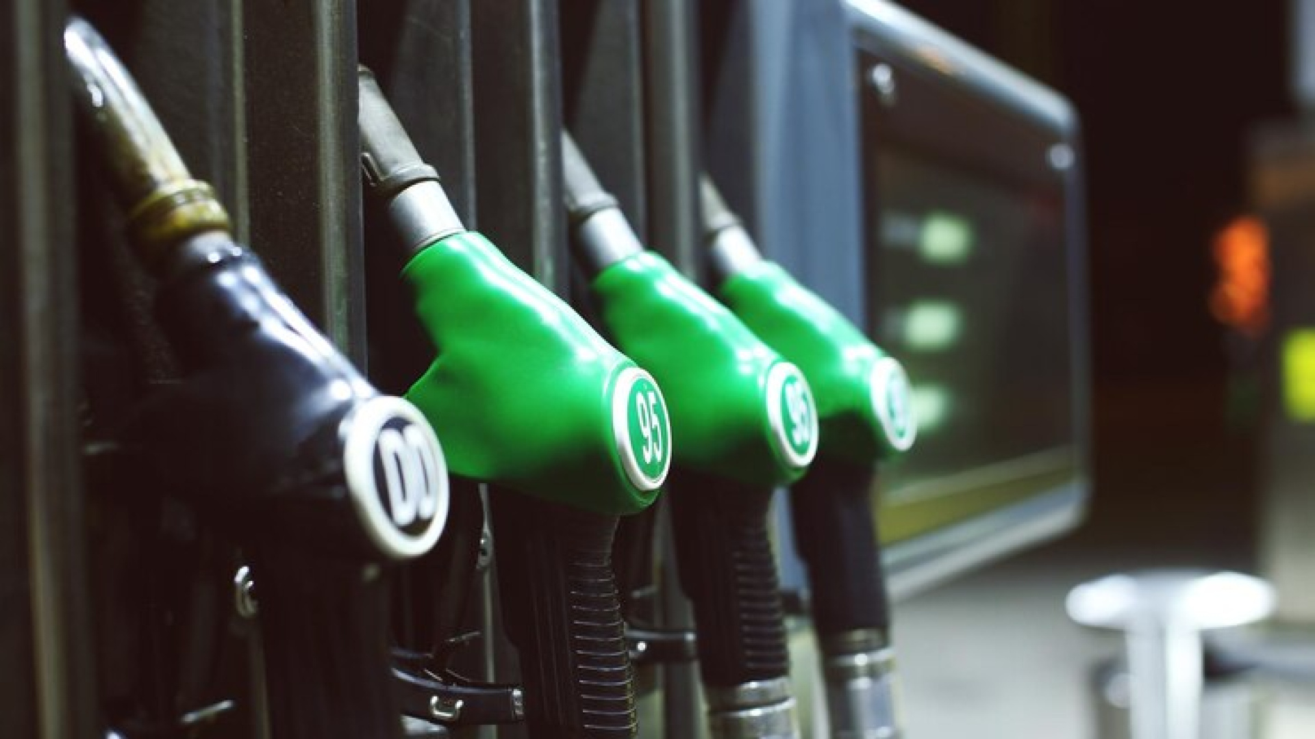 Benzin ve motorine indirim geldi! 12 Mart 2026 İstanbul, Ankara, İzmir güncel akaryakıt fiyatları ile benzin, motorine ne kadar indirim geldi?