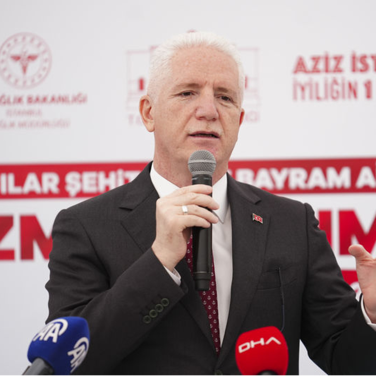 Öğrencilere 2 bin liralık kart verilecek