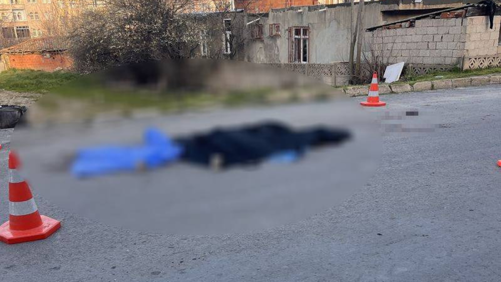 Tekirdağ'da Çöp Toplarken Kamyonun Altında Kalan Kadın Hayatını Kaybetti