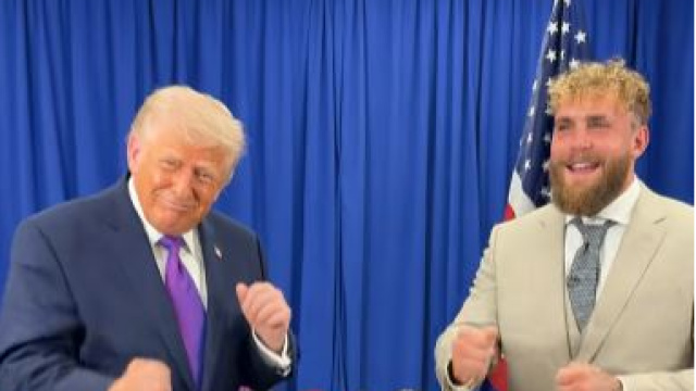 Trump boksör Paul ile dans etti