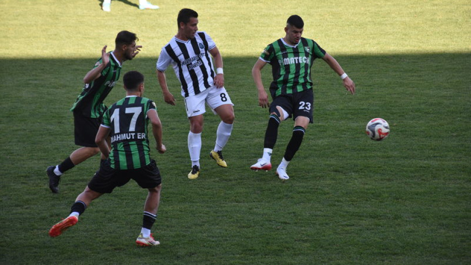 Denizlispor amatörde de tutunamadı!