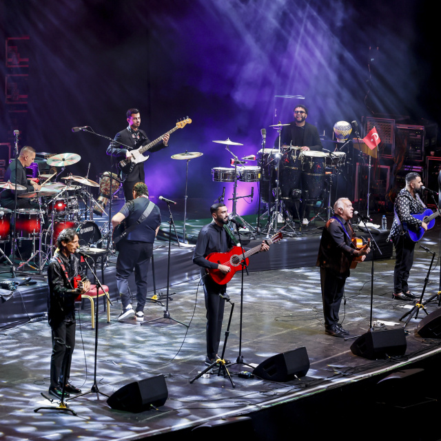 Gipsy Kings'ten 3 şehirde konser