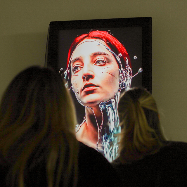 'İnsan ve Makine' sergisi açıldı