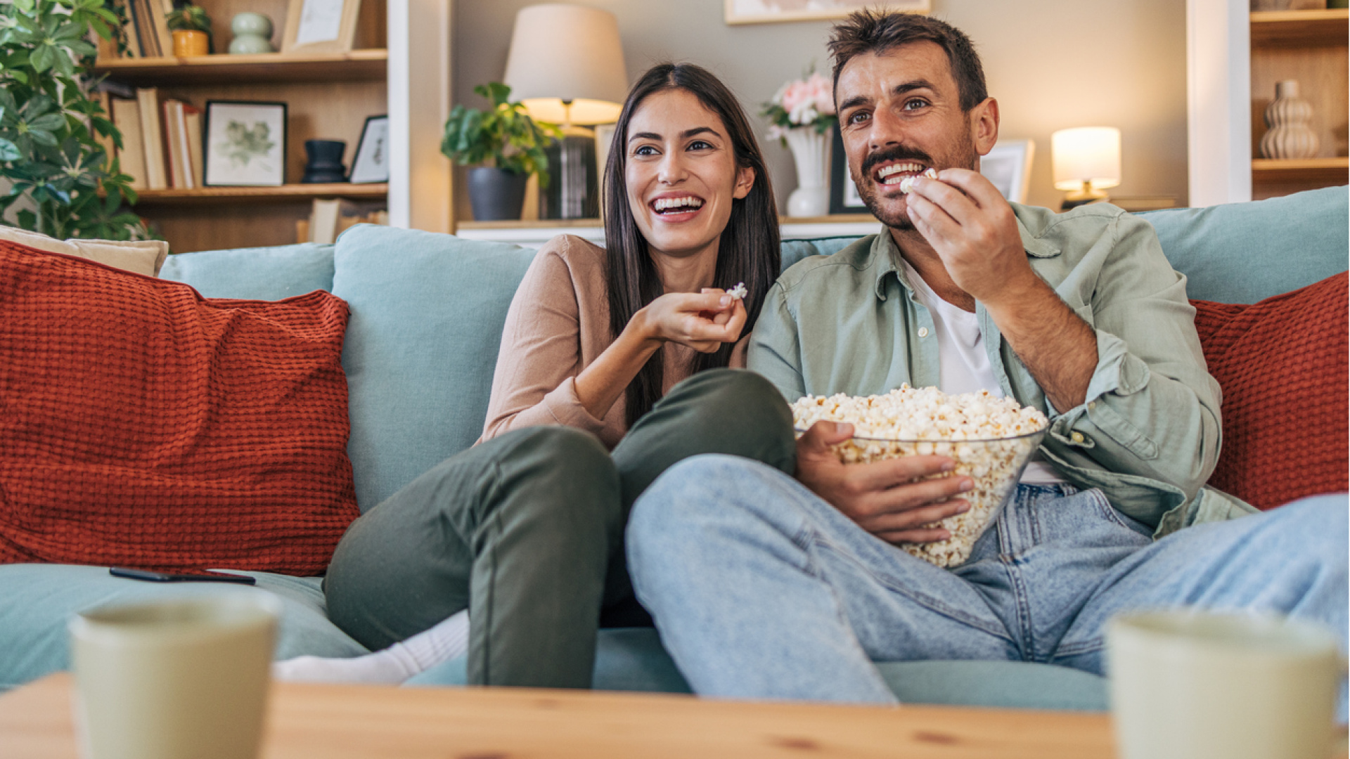 TV yayın akışı 12 Mart 2026 Perşembe: Bugün TV’de neler var, hangi diziler ve filmler yayınlanacak? Show TV, Star TV, Kanal D, TV8, ATV, TRT 1, NOW yayın akışı