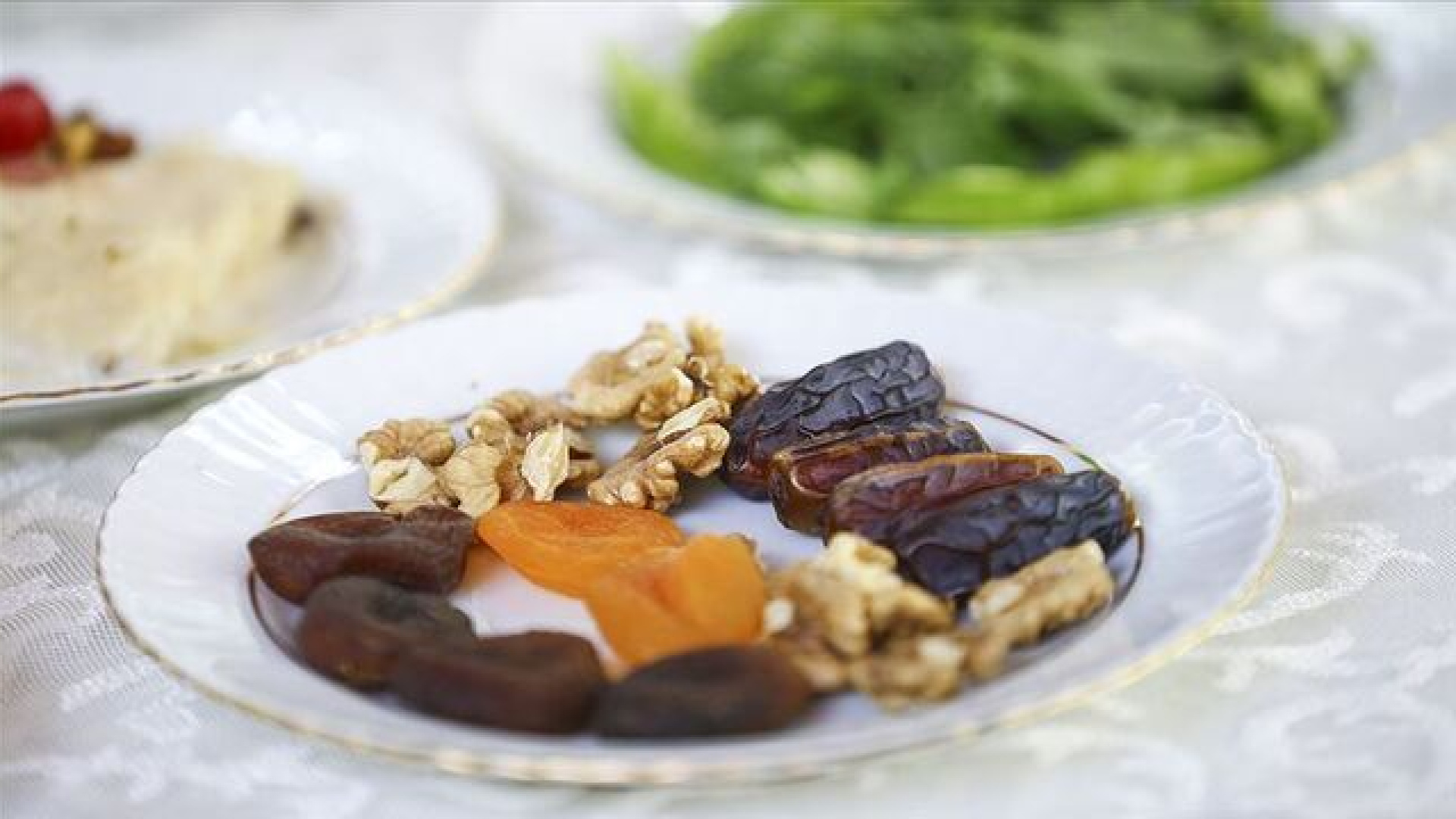 Bugün iftar saat kaçta? 12 Mart 2026 Ankara, İzmir, İstanbul ve diğer illerde iftar saati vakti