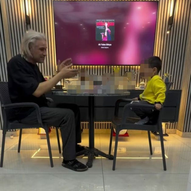 3 yaşındaki oğlunu alkol masasına oturttu