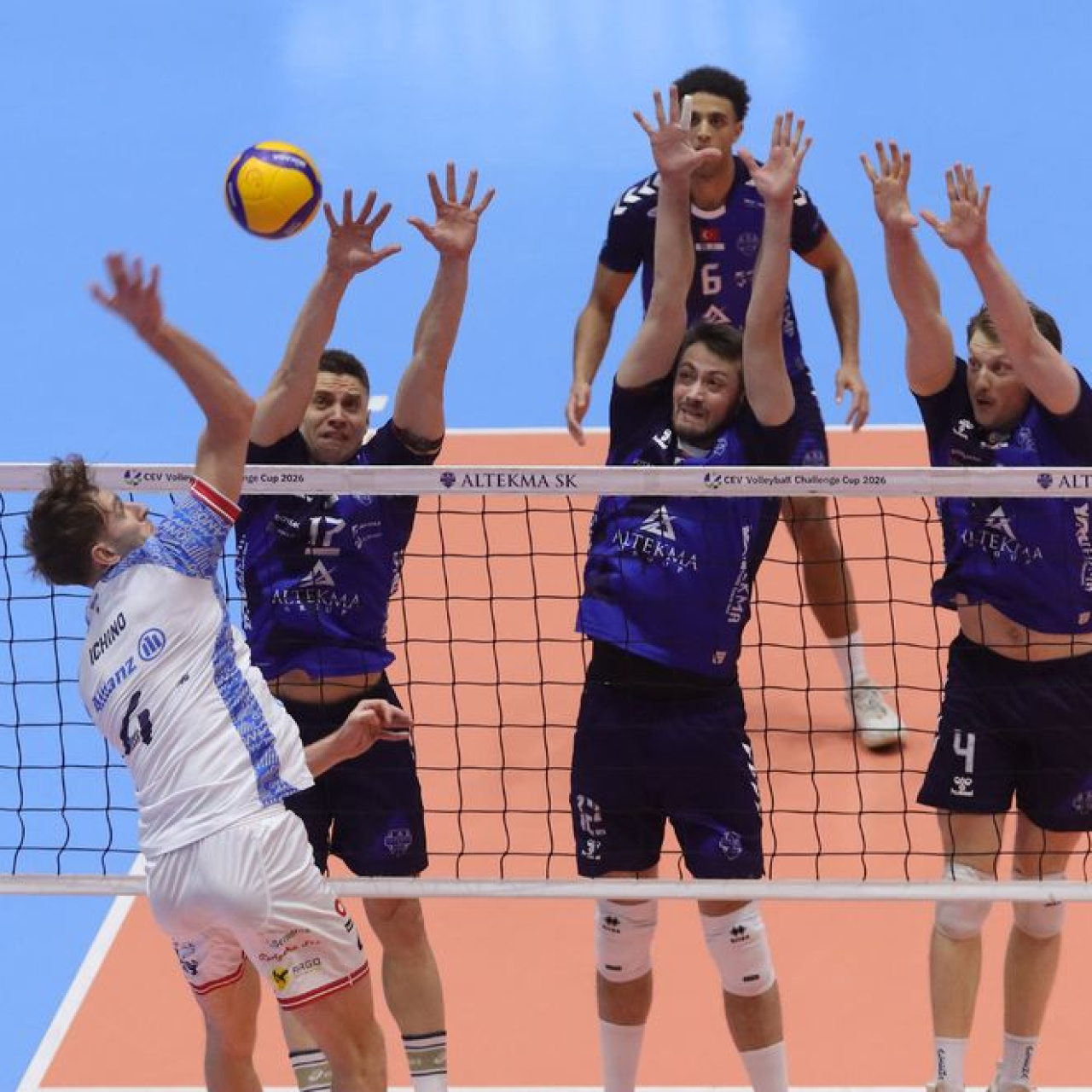 Altekma yarı finalde veda etti