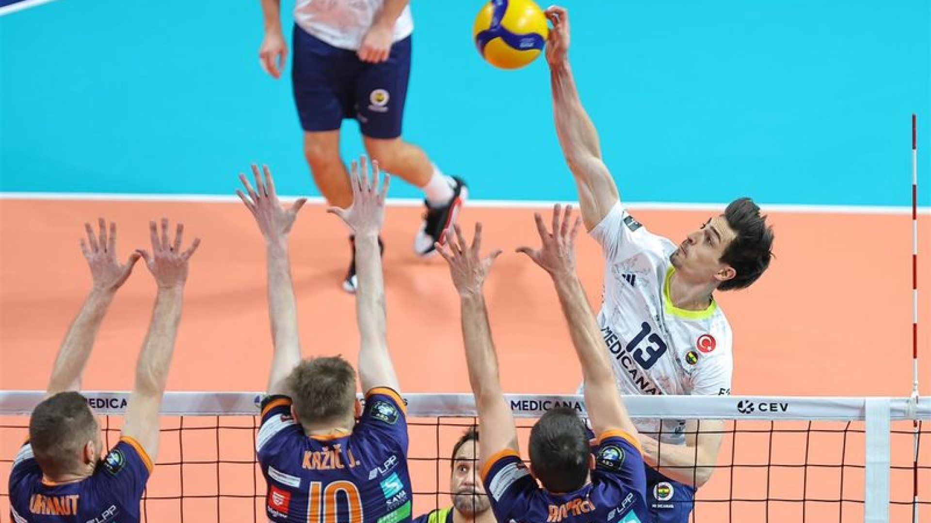 Fenerbahçe Medicana, CEV Kupası'nda Sloven Rakibine Elendi