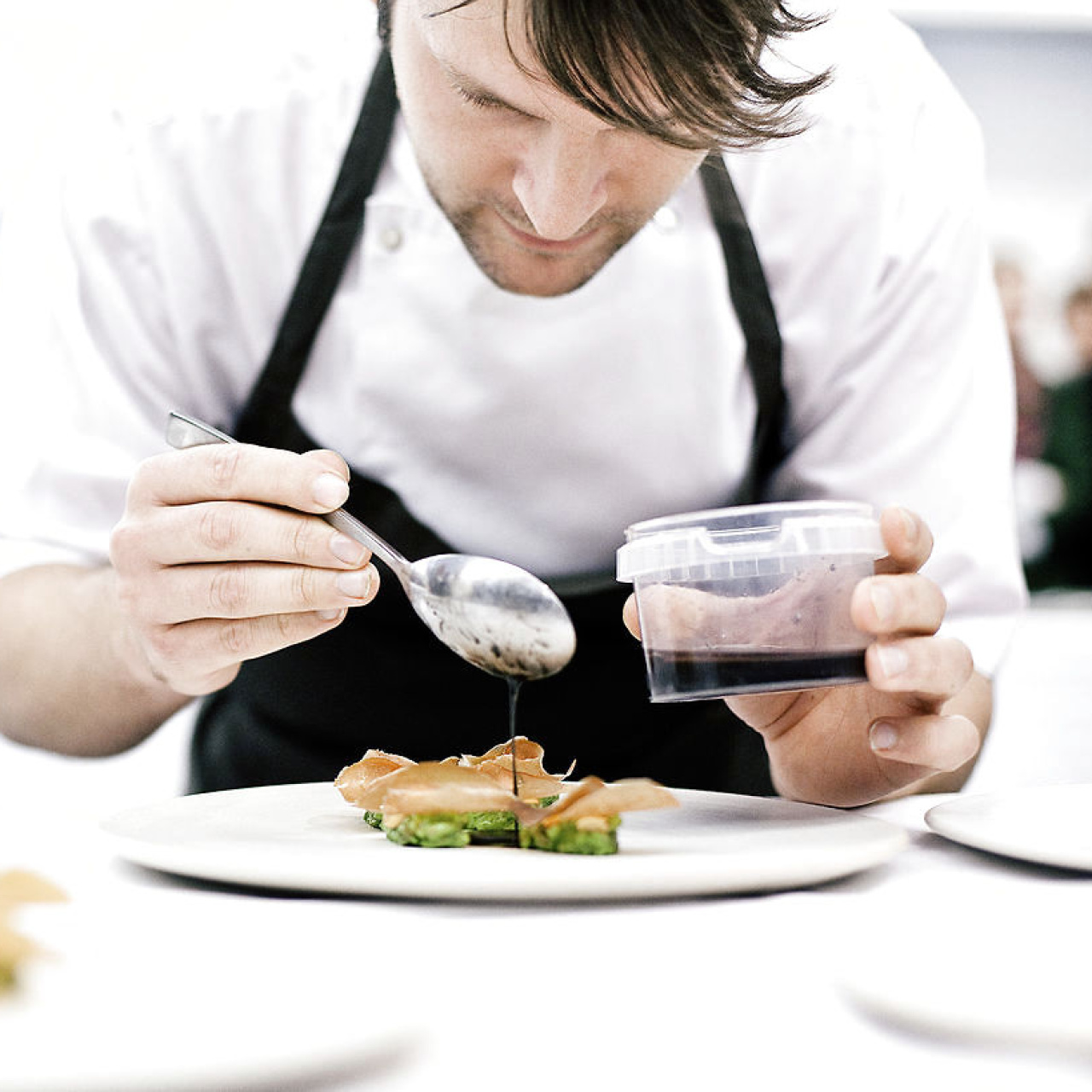 Dünyanın en iyi restoranında zulüm mü var?