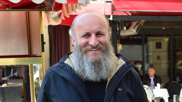 "Ağlatmak kolay, güldürmek zor"