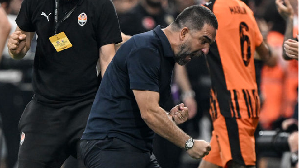 Arda Turan'lı Shakhtar tura çok yakın!