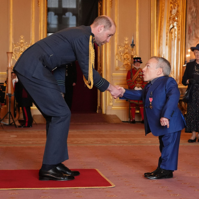 Prens William'dan onur nişanı