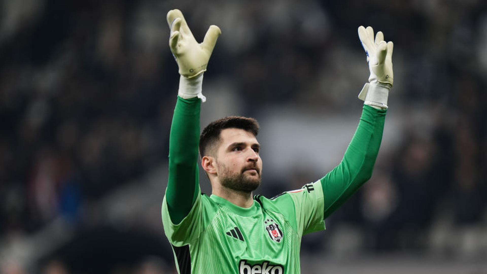 Beşiktaş'ta Ersin Destanoğlu kaleyi bırakmadı! - Beşiktaş Haberleri