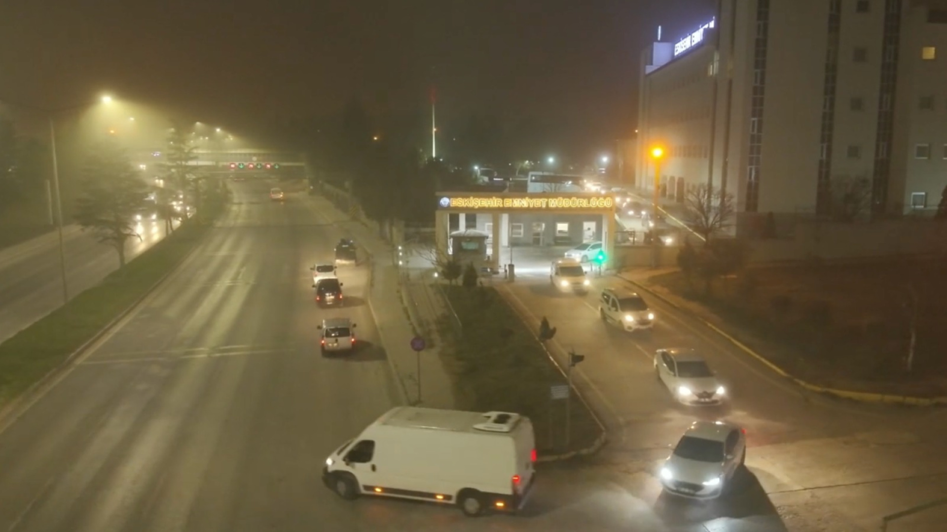 8.7 Milyar TL'lik Dev Bahis ve Dolandırıcılık Ağı Çökertildi: 18 İlde Operasyon