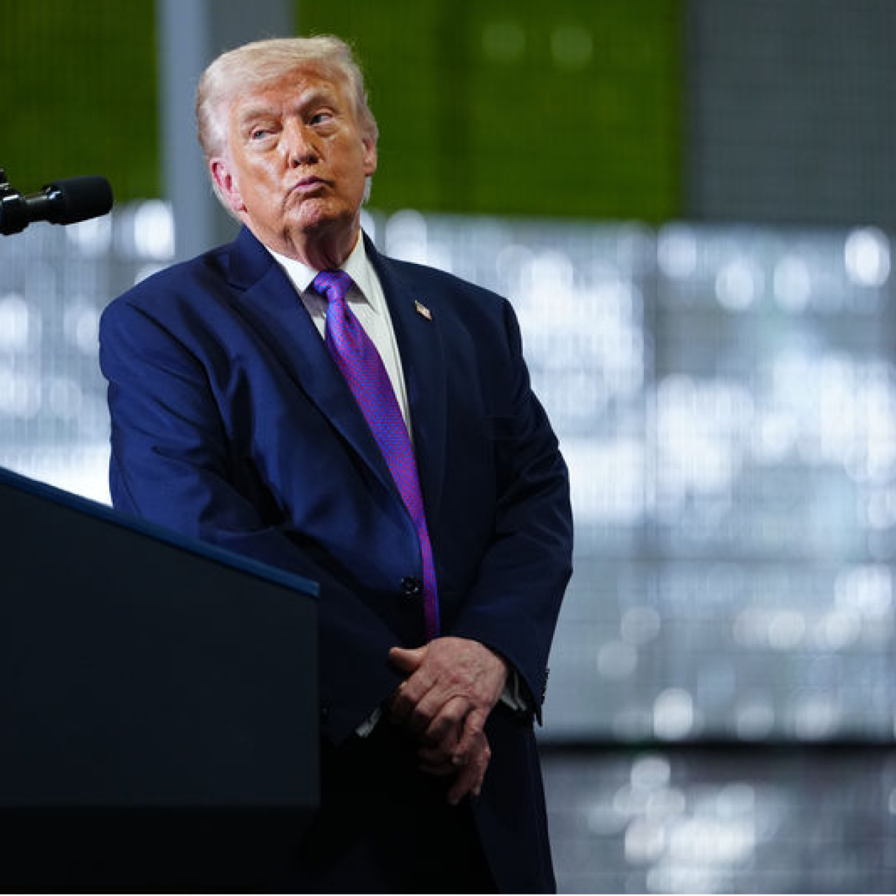 Trump: İran'ı çok sert vuracağız