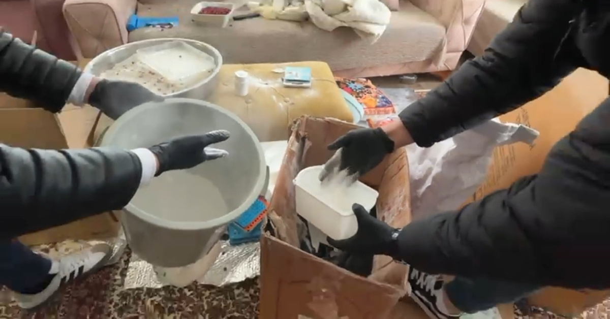 İstanbul'da 1 Milyon Uyuşturucu Hap Ele Geçirildi