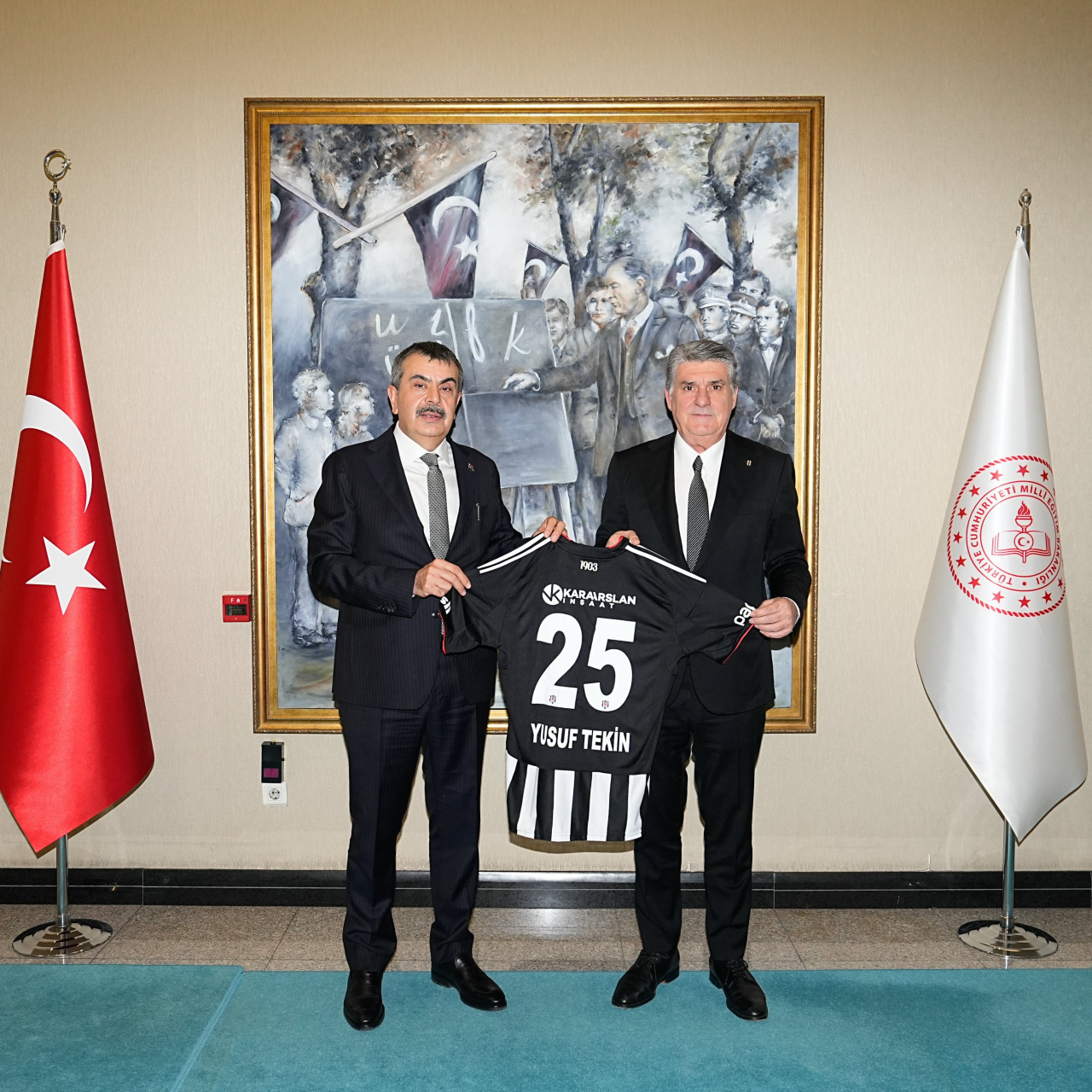 Serdal Adalı'dan Bakan Tekin'e ziyaret