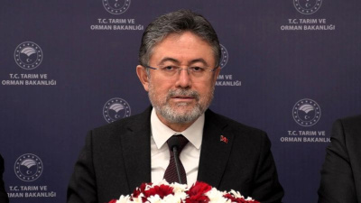 Bakanı Yumaklı: Gübre stoklarımızda problem yok