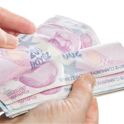 Emekli maaşları ödeme takvimi açıklandı