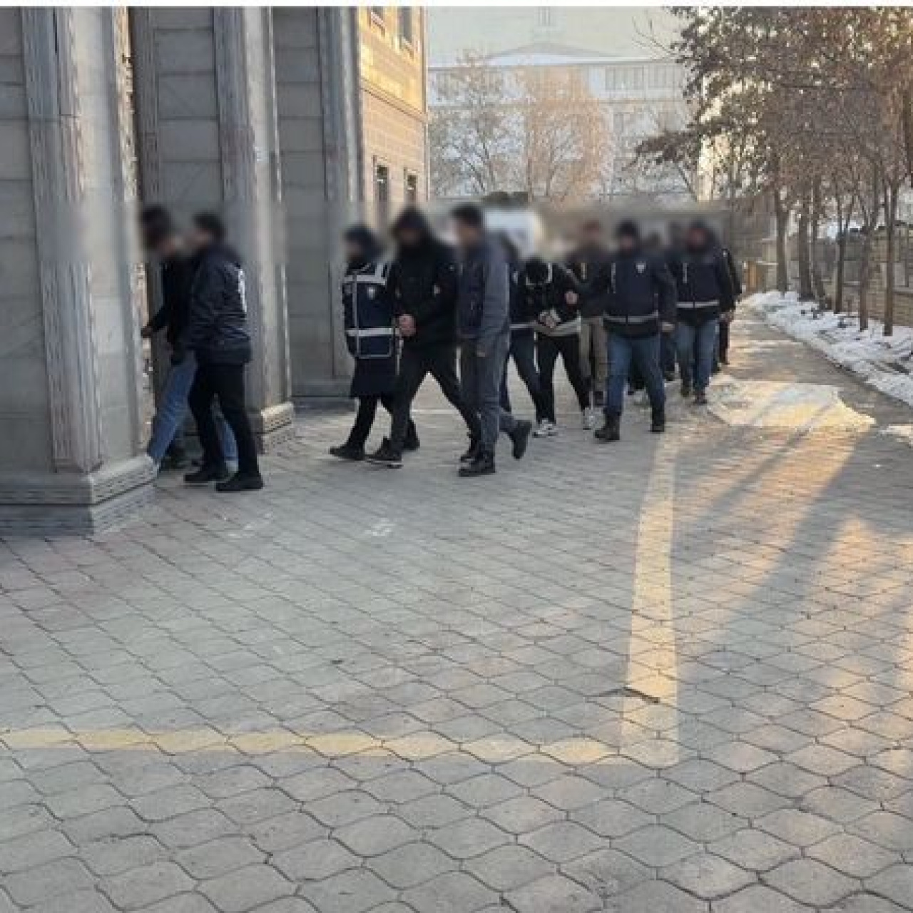 Ağrı'da yasa dışı bahis operasyonu: 65 tutuklama