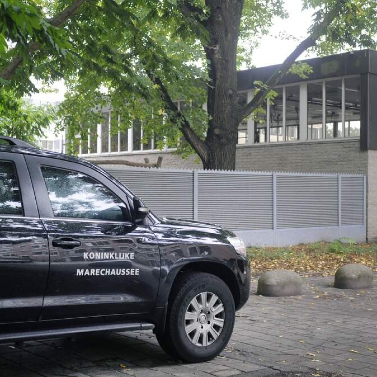 Amsterdam'da bir Yahudi okulunda patlama