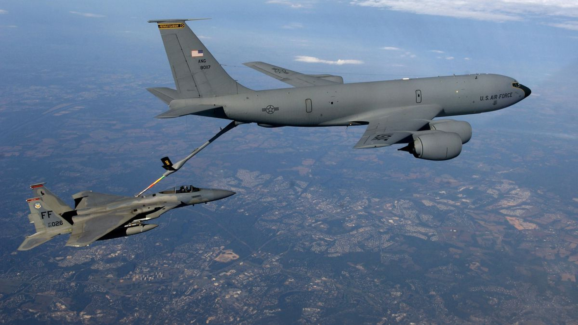 WSJ: İran'ın Suudi Arabistan'a yönelik saldırısında 5 ABD yakıt ikmal uçağı hasar gördü | Dış Haberler