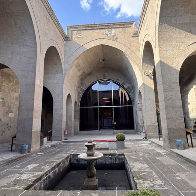 Anadolu'nun ilk tıp fakültesi 820 yıldır ayakta