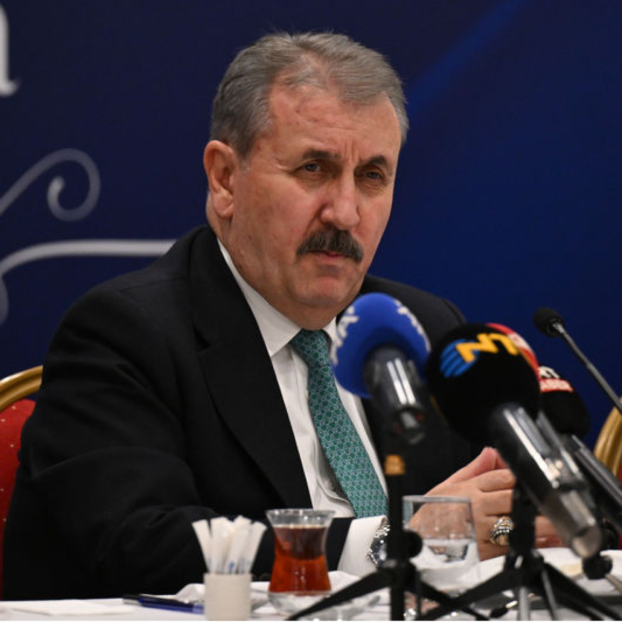 "Cumhurbaşkanımızın adaylığını istiyoruz"