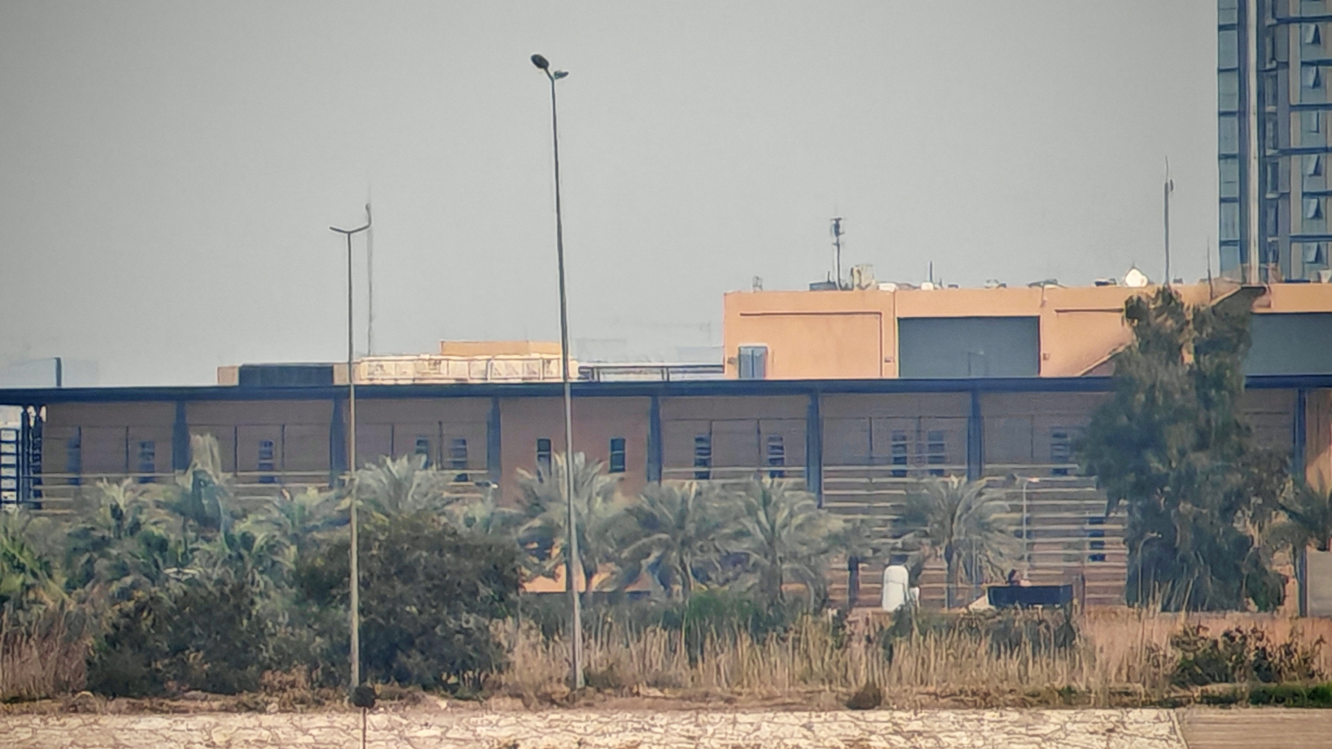 ABD'nin Bağdat Büyükelçiliği'ne saldırı: Dışişleri'nden seyahat uyarısı | Dış Haberler