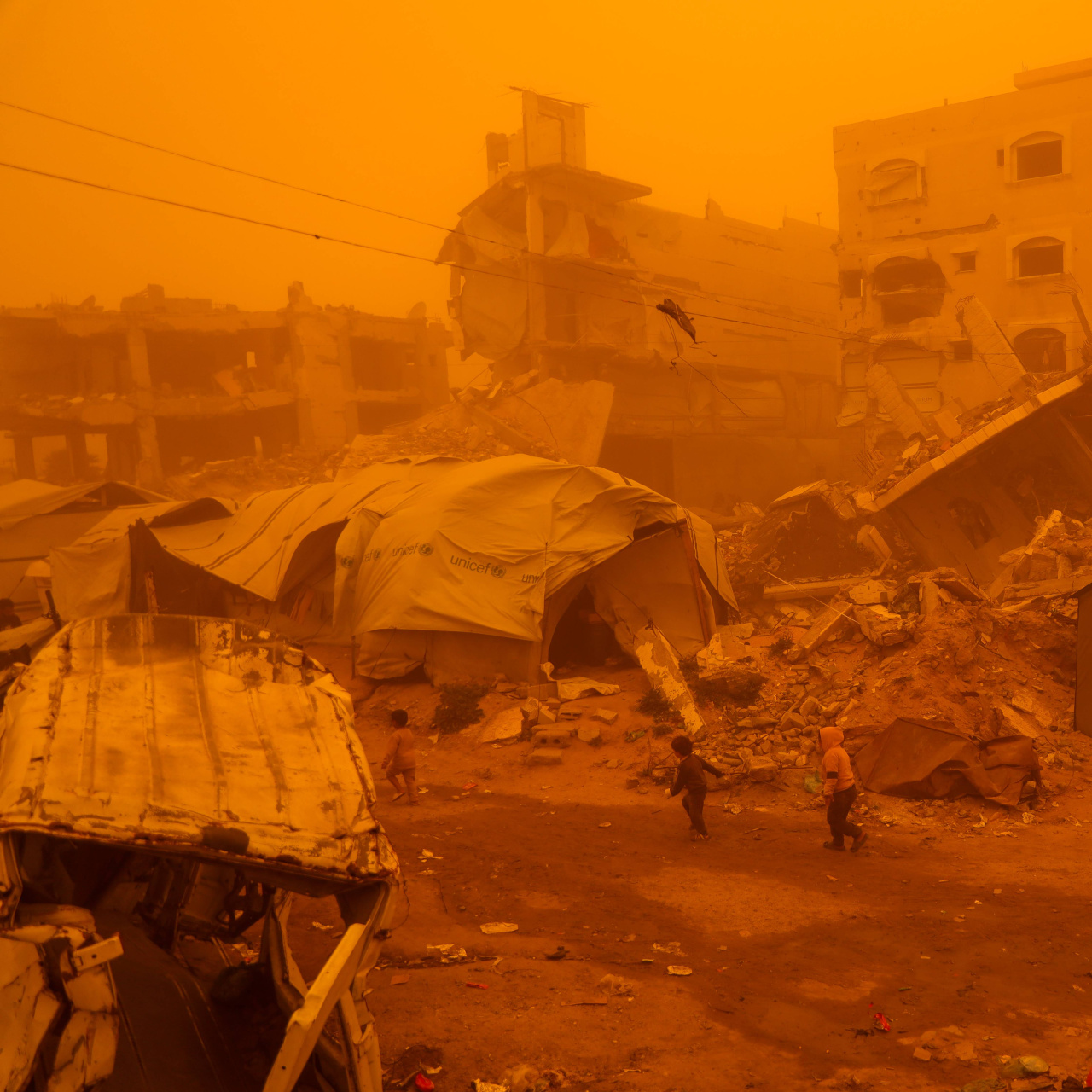 Gazze'de kum fırtınası