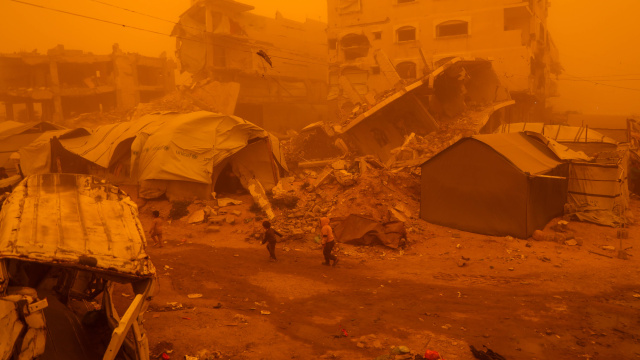 Gazze'de kum fırtınası