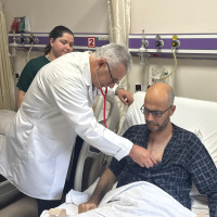 Kalbin tüm dokusuna 20 doktorla müdahale!