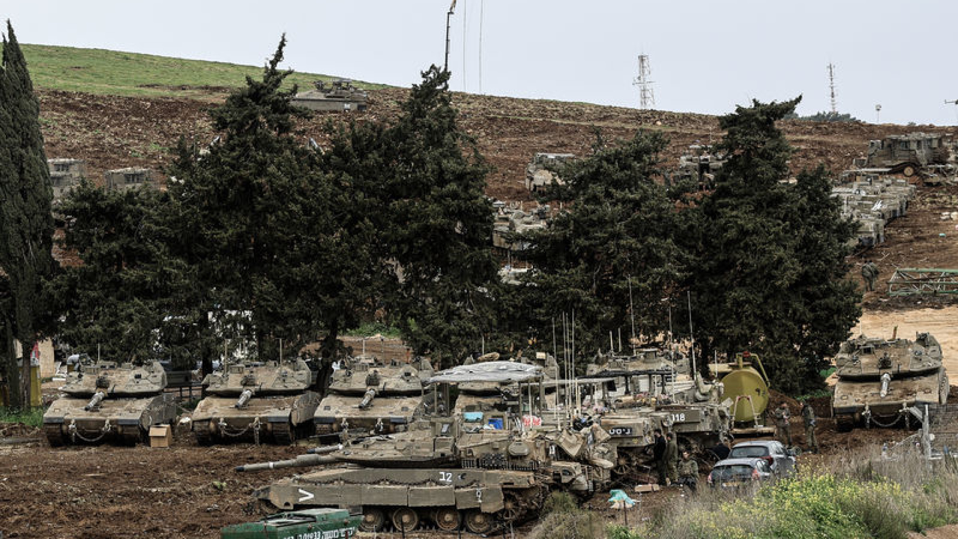ABD Yetkilileri: İsrail'in Füze Savunma Sistemleri Kritik Seviyede Azaldı