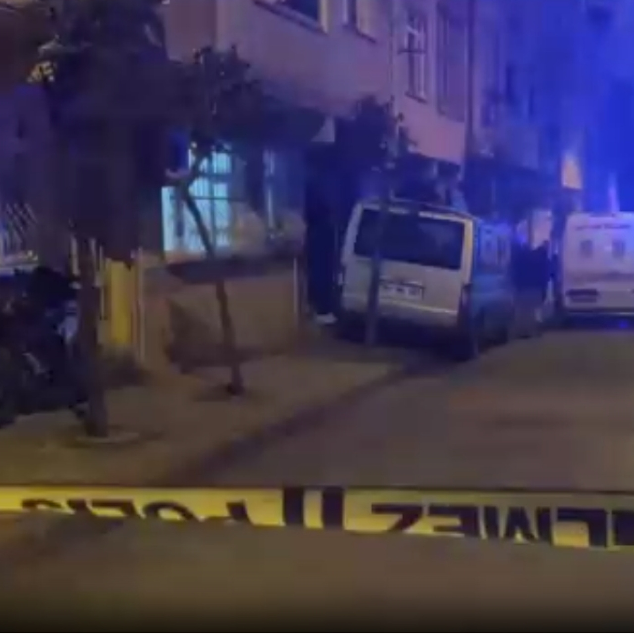 Yangın çıkan binada cansız beden bulundu