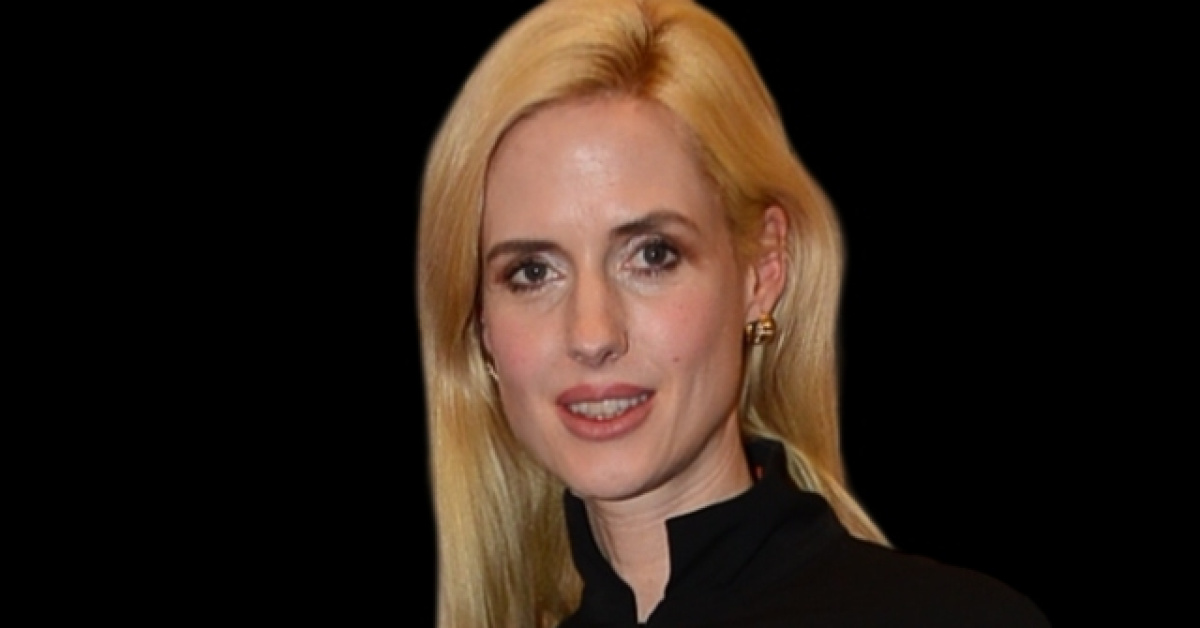 Wilma Elles: Türkiye'de Vatan Sevgisi Gösterir