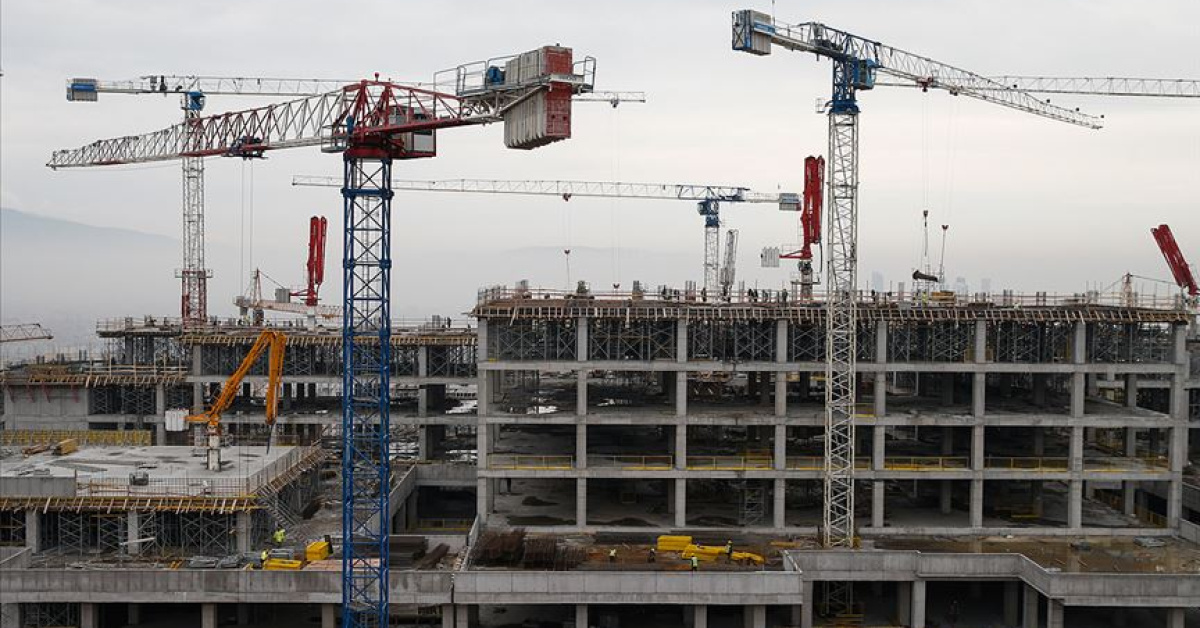 Inşaat Sektörü Ekonomiye En İyi Katkı Yapan Seçeneği