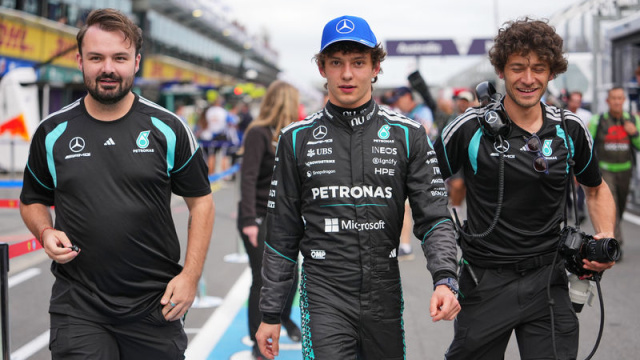 Çin GP'de tarihi zafer!