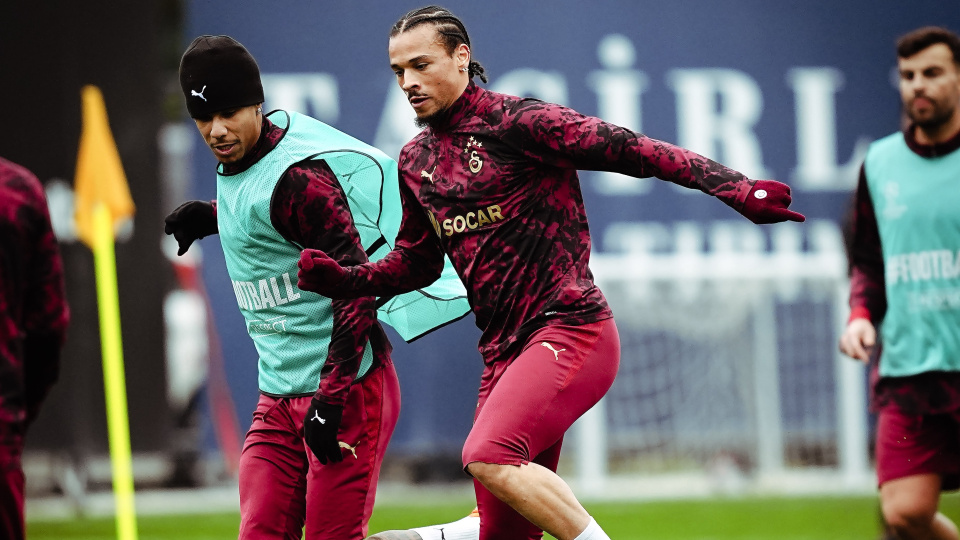 Galatasaray'da Liverpool mesaisi!