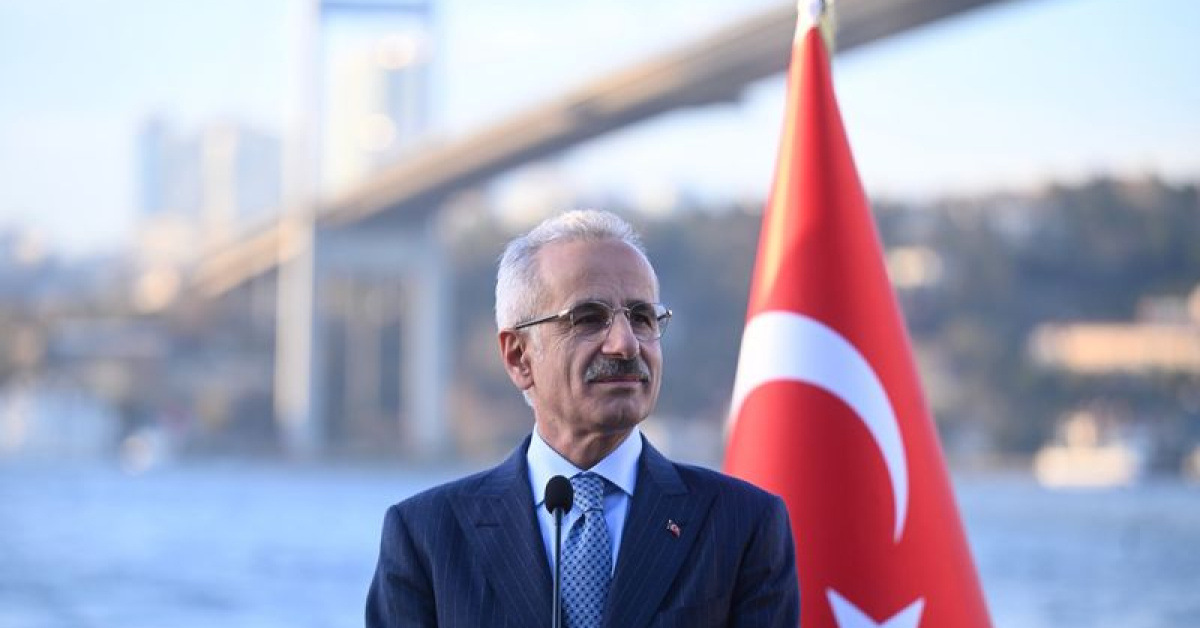 Bakan Uraloğlu: Denizcilik Sektorumuzda 7,5 Milyon Ton Yakıt...