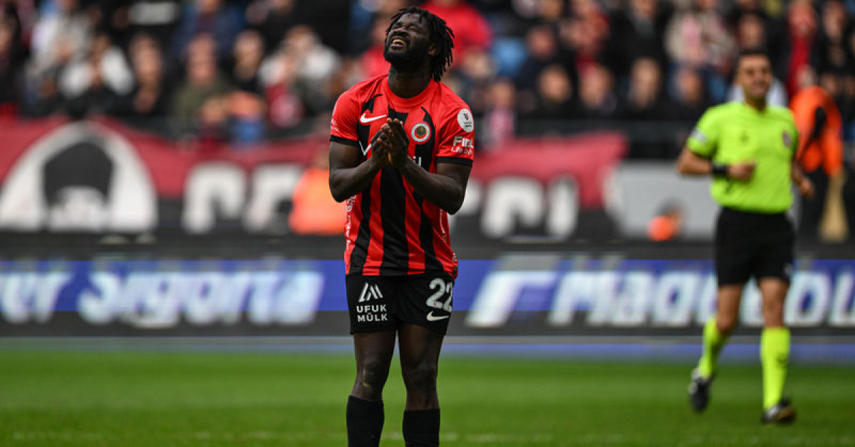 Gençlerbirliği, Beşiktaş karşısında 10 kişi kaldı! - Gençlerbirliği Ha