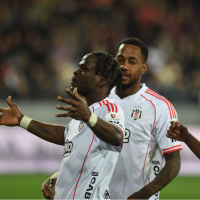 Beşiktaş ikinci yarıda açıldı!