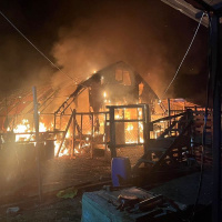 Bursa'da çiflik alevlere teslim oldu