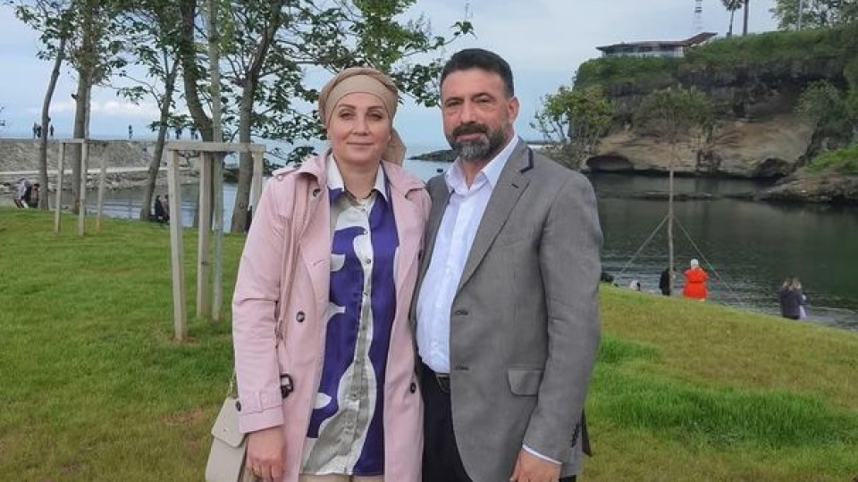 Eşini öldürüp aynı silahla intihar etti