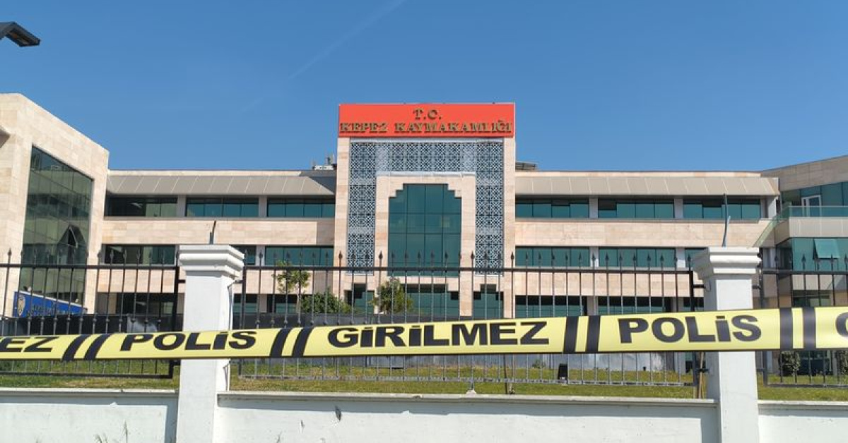 Son dakika: Kaymakamlık binasında silah sesleri! | Son dakika haberler