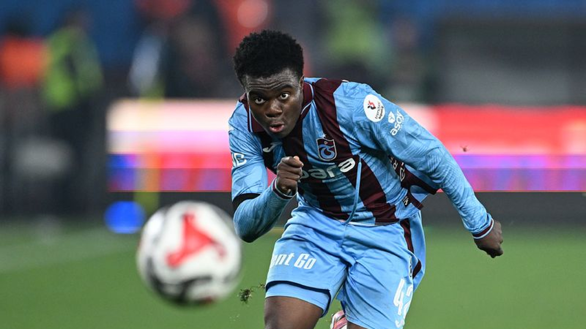 Trabzonspor'da Galatasaray Maçı Öncesi Kritik Sarı Kart Alarmı!