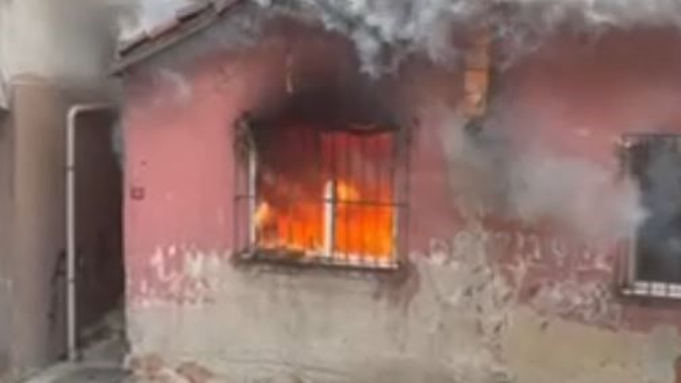 Elektrikli ısıtıcı yangını can aldı