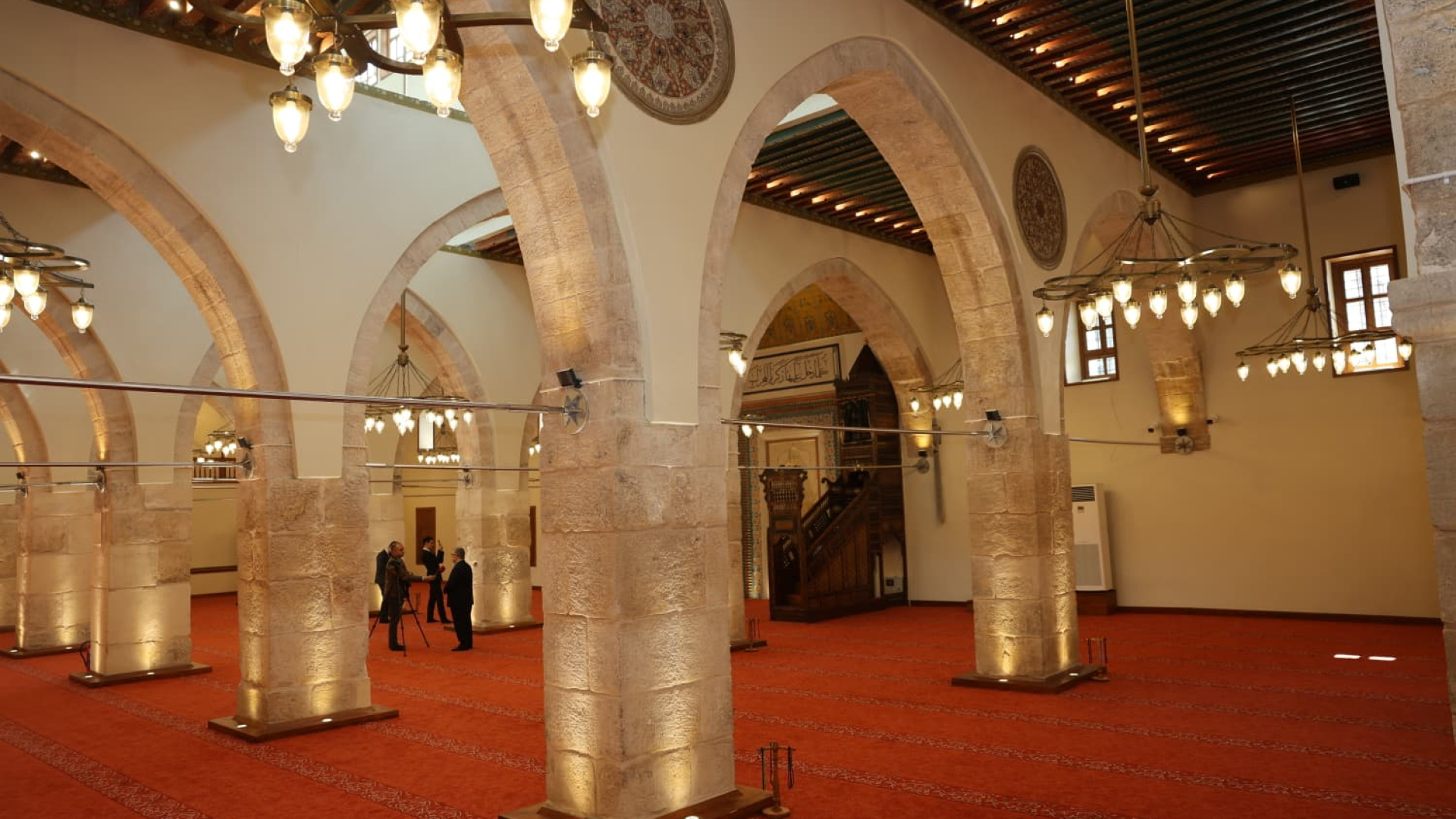 Kahramanmaraş Ulu Camii, Kadir Gecesi'nde Restorasyon Sonrası Yeniden İbadete Açıldı